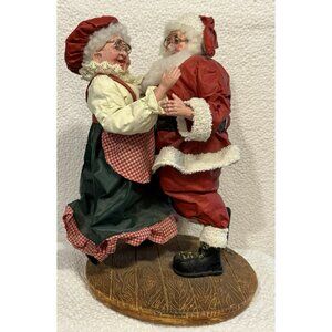 Clothtique Fabric Mache Mr Mrs Santa Claus Dancing On Base 11 Inch